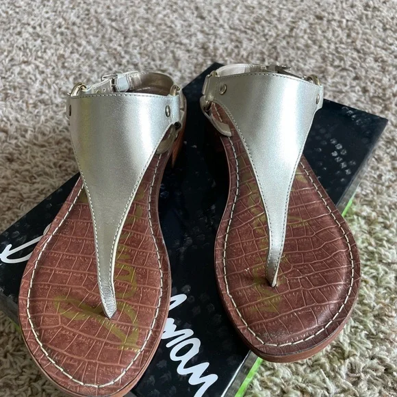 Sam Edelman Gold Women's Sandals - Picture 7 of 9